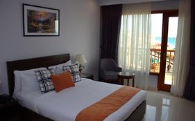 Destination Beach Hotel By Dreamworld